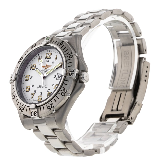 Breitling Colt Quartz A57035 Image 2